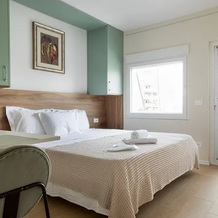 Centro Balcony Guest house
